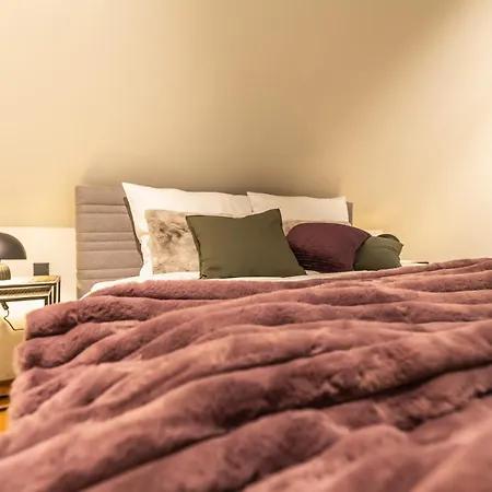 Anne + Liese Haus *