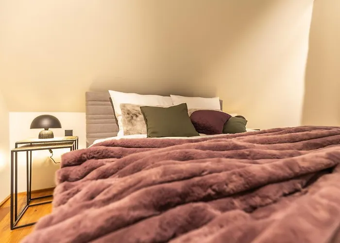 Anne + Liese Haus *