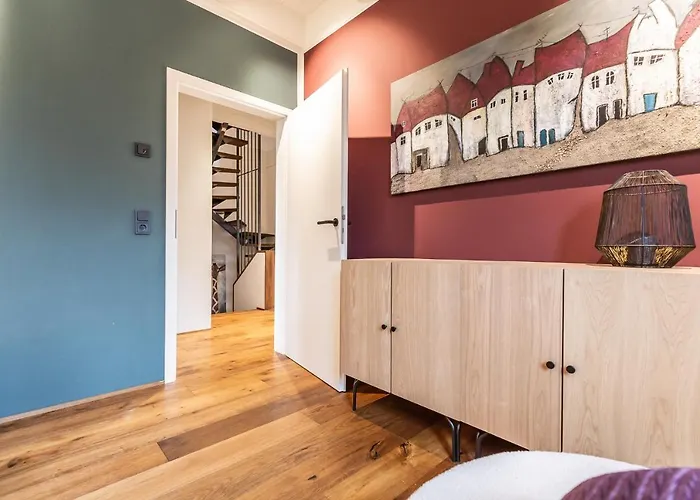 Anne + Liese Haus *