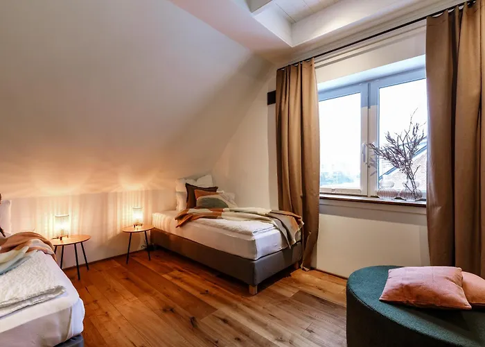 Anne + Liese Haus *